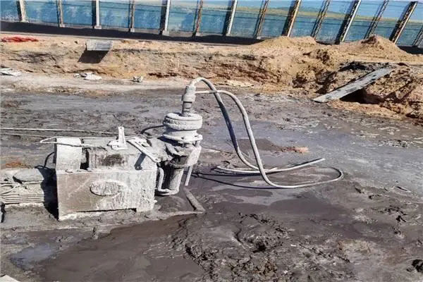 岳阳楼水泡基础注浆加固